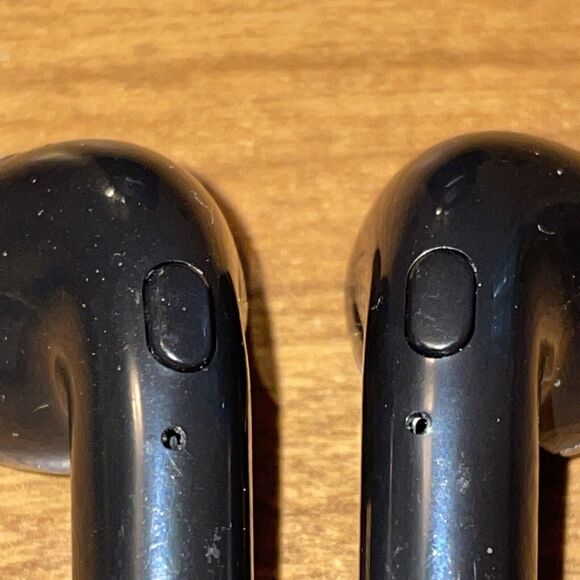 Sylvania Bluetooth Wireless Stereo in Ear Headphones Black - Picture 4 of 14